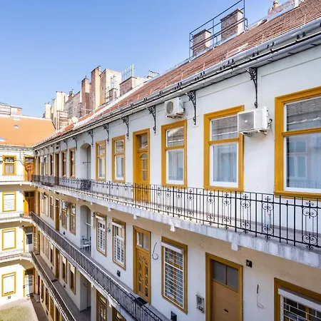 Bpr White Peony - 2 Bdr Central * Budapest