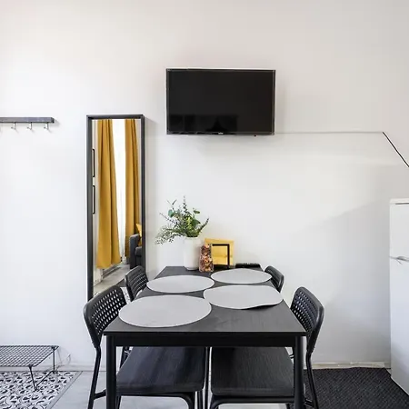 Apartment Bpr White Peony - 2 Bdr Central Budapest